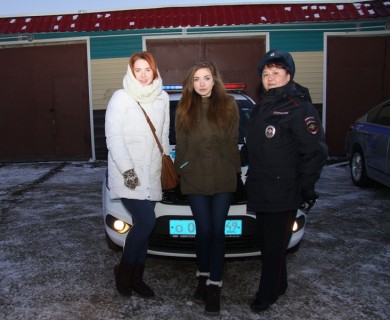 Магаданский «Студенческий десант» в гостях у инспекторов ГИБДД в Магадане &laquo; автомагадан