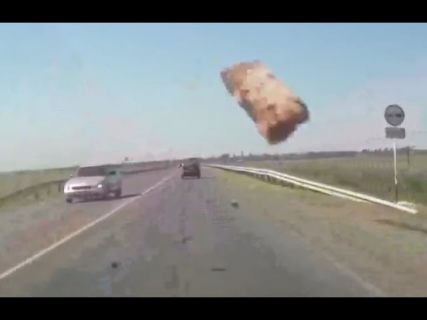 Сюрприз в лобовое в Магадане &laquo; автомагадан