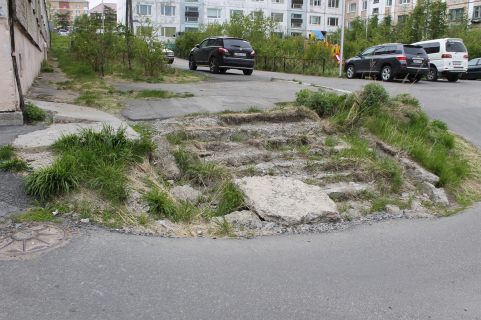 Активисты ОНФ выявили отсутствие обслуживания гарантийных дорог Магадана в Магадане &laquo; автомагадан