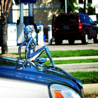 Фигурки на капоте как особый вид автомобильного искусства в Магадане &laquo; автомагадан