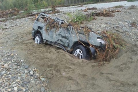 В Хасынском районе проводится доследственная проверка по факту гибели в реке водителя и пассажирки автомобиля в Магадане &laquo; автомагадан