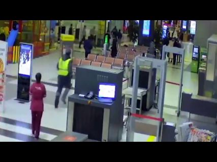 Против водителя, устроившего гонки в аэропорту Казани, возбудили два дела в Магадане &laquo; автомагадан