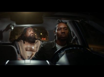 Клип о суровых реалиях американских таксистов в Магадане &laquo; автомагадан